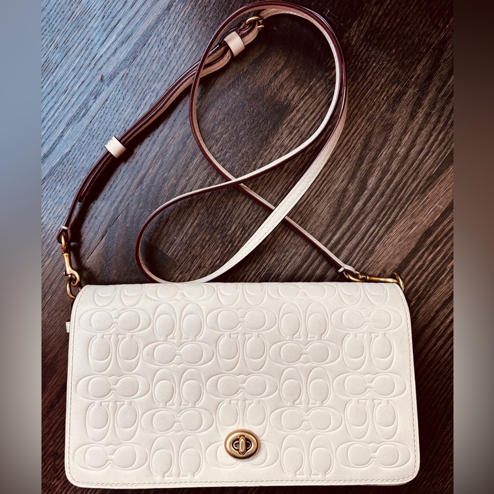 Coach 1941 Dinky Signature Cream Leather Shoulder Bag